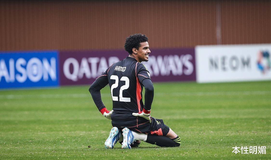 沙特阿拉伯女足选手获得亚洲杯季军