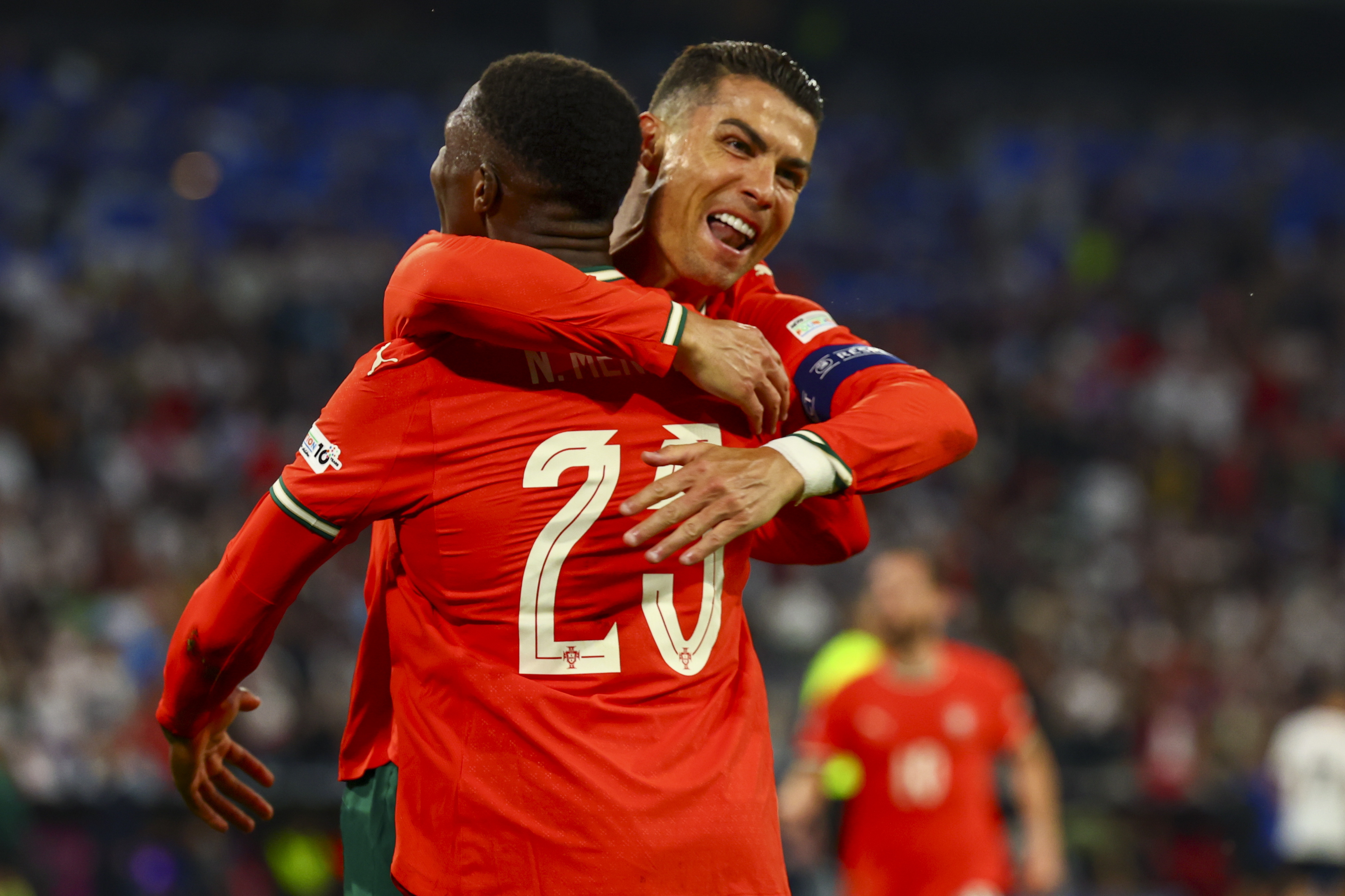 金年会博彩-包含葡萄牙险胜北爱尔兰，晋级前景一片光明的词条