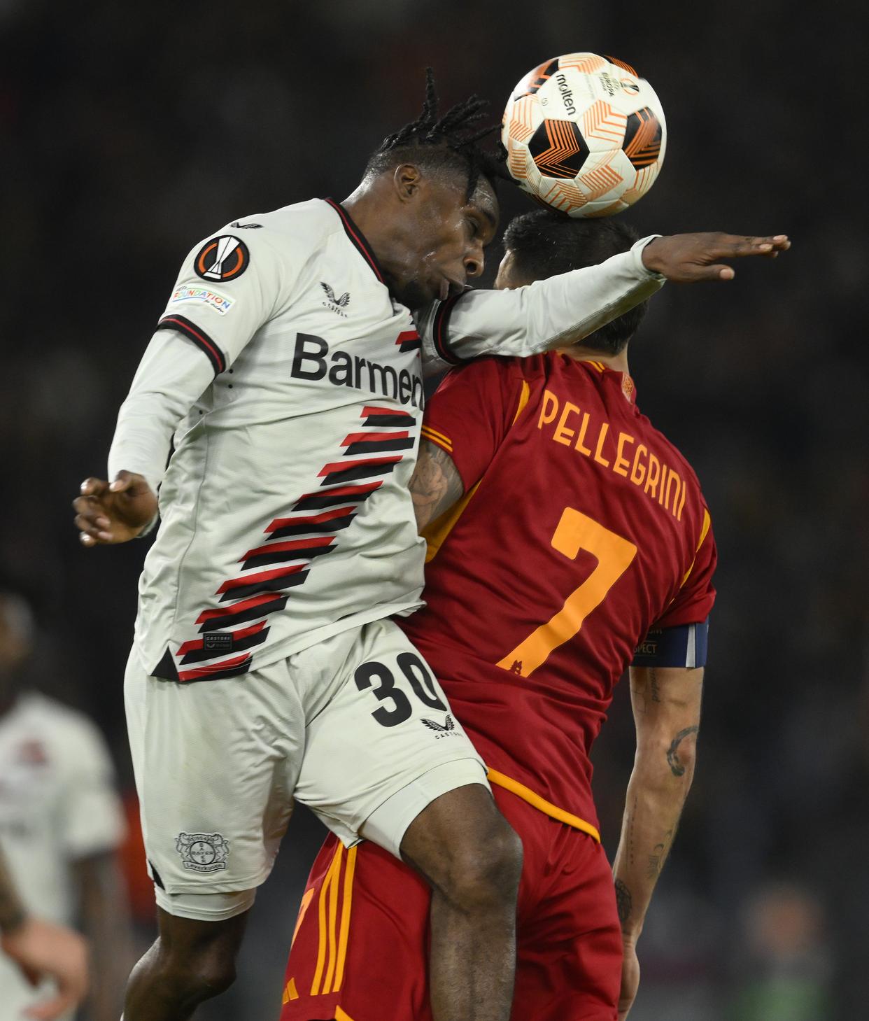 关于勒沃库森重回胜利轨道球员表现优秀的信息 关于勒沃库森重回胜利轨道球员表现优秀的信息