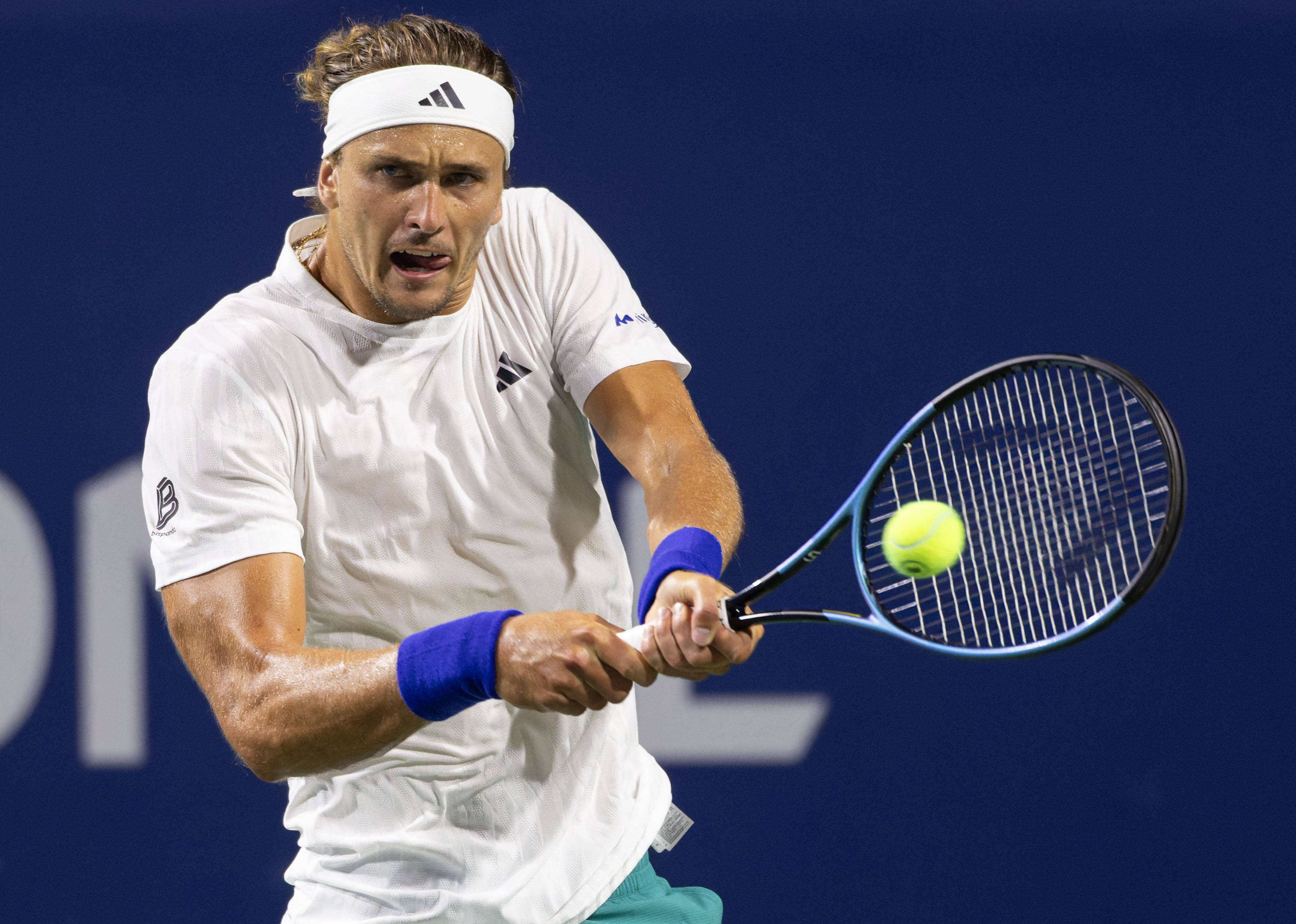 日本网球队横扫德国网球队，兹维列夫爆发神勇的简单介绍