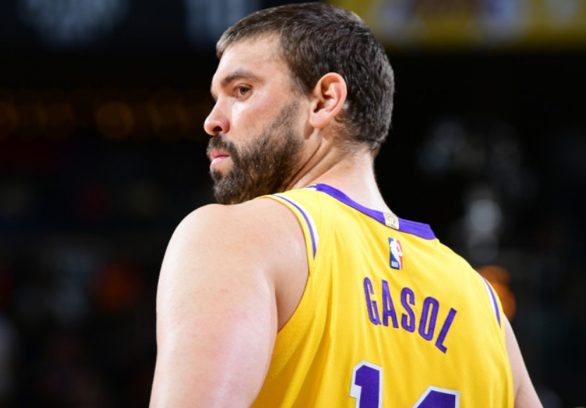 金年会真人-猛龙轻取快船，王哲林高光表现