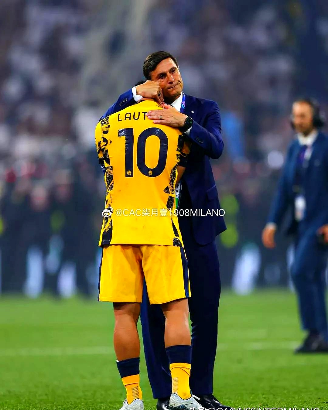 sports jnh-博洛尼亚球迷为球队连败喊冤