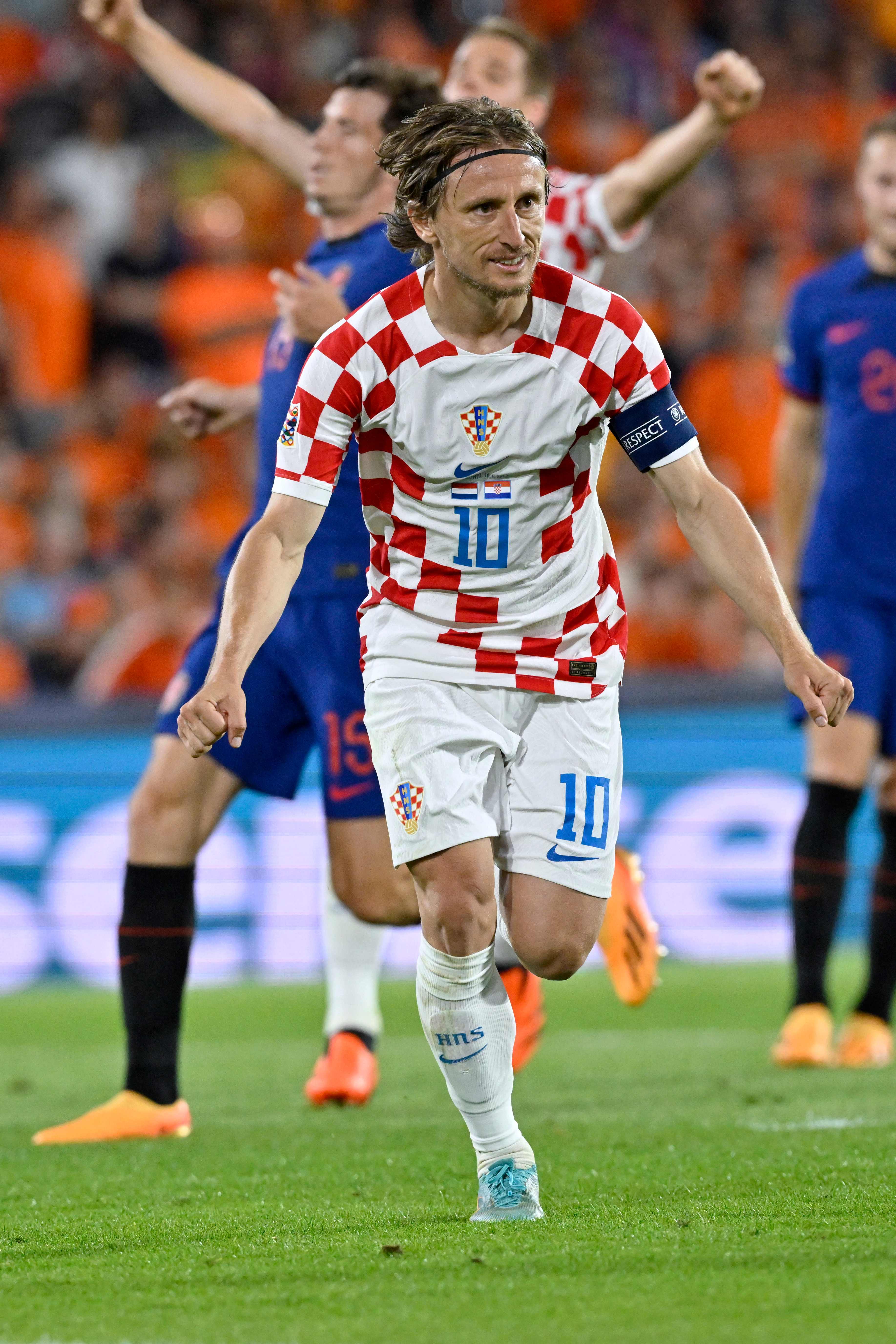 欧国联决赛:克罗地亚队力争夺冠 欧国联决赛:克罗地亚队力争夺冠