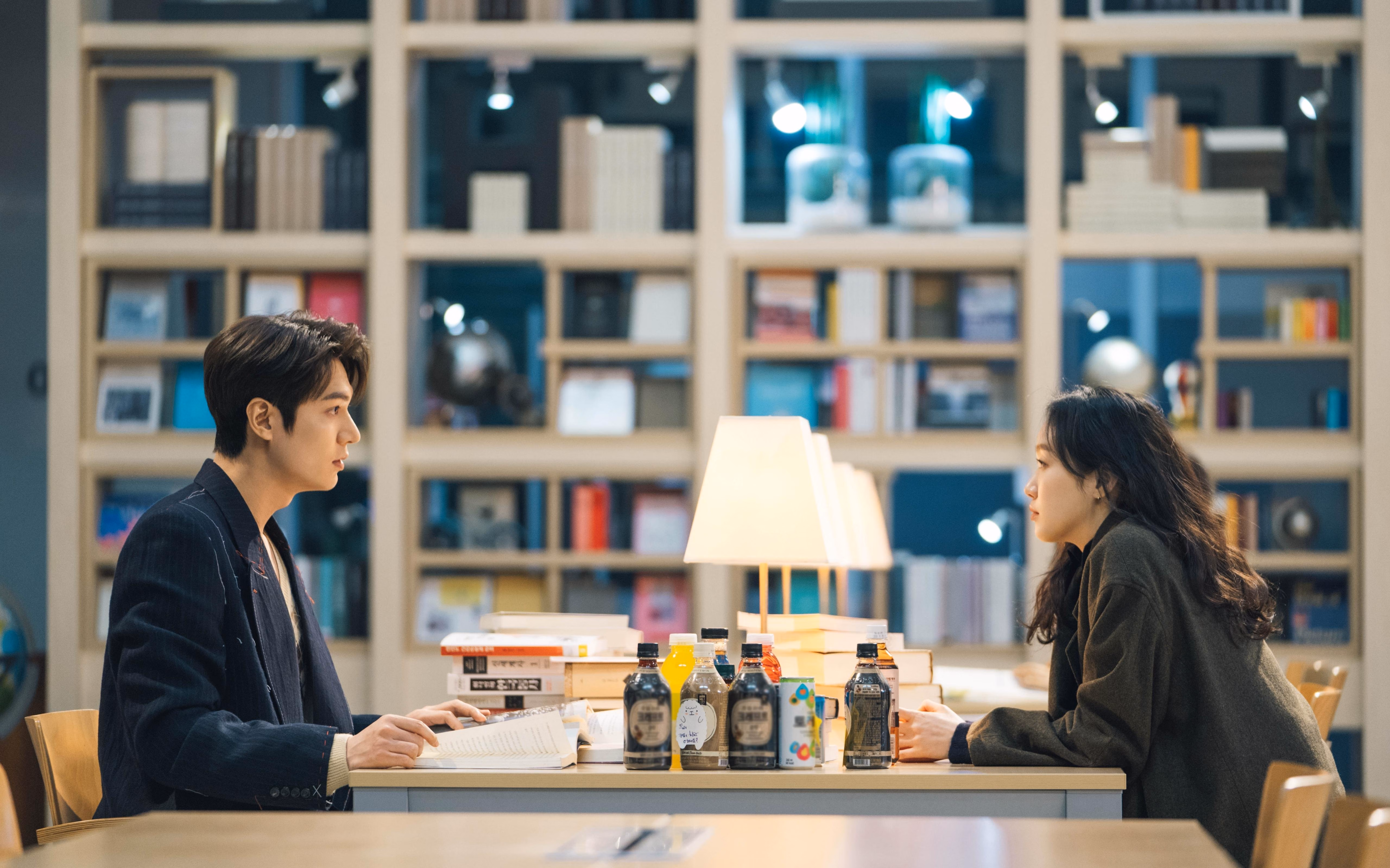 sports jnh-狂飙50分撕裂防线！德罗赞让勇士死亡五小沦为背景板