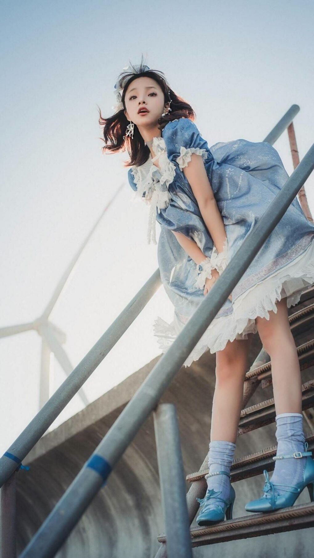 王者之师破冰而行，切特光芒撕裂孟菲斯夜空