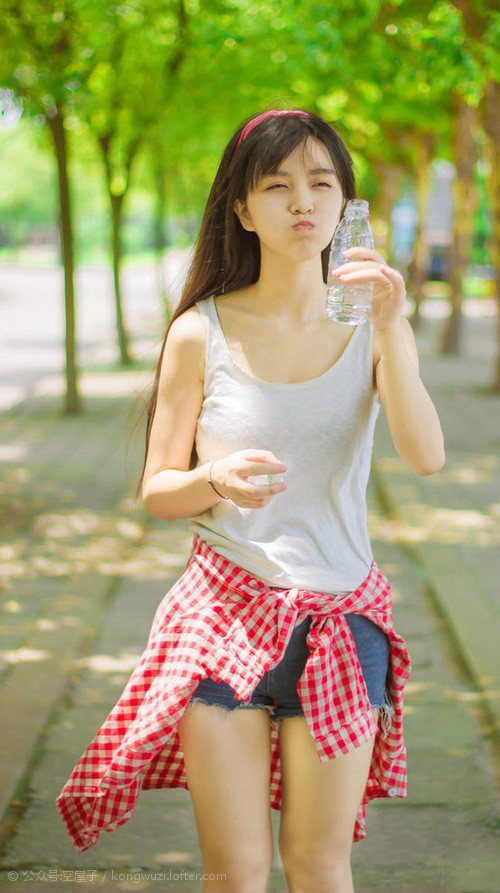 sports jnh-驰骋于篮球迷宫的王者引擎,当德罗赞的数据在F1街道赛之夜全面爆炸