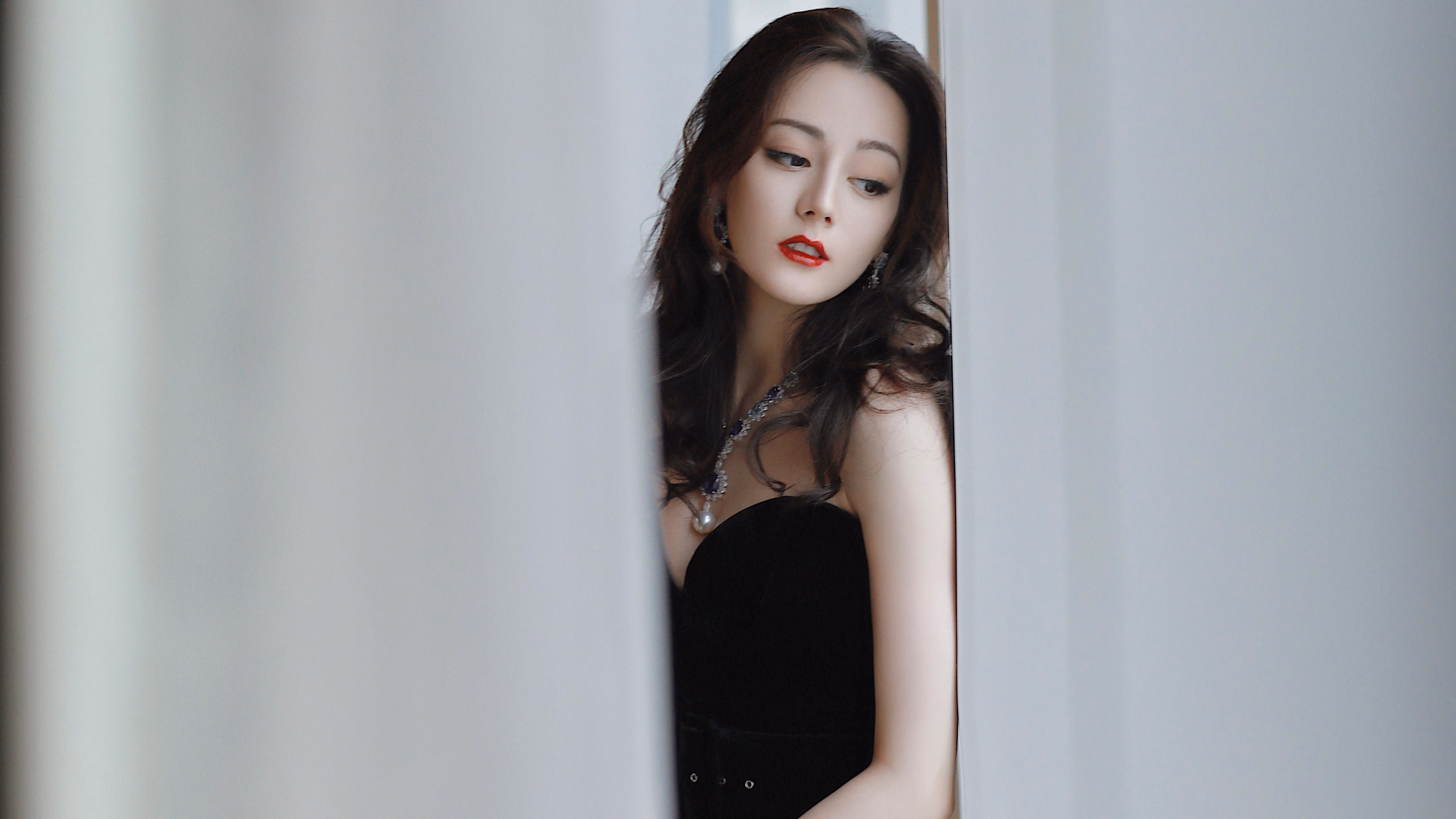 jinnianhui-爆发!伦纳德主宰比赛,灰熊决胜局带走新疆队